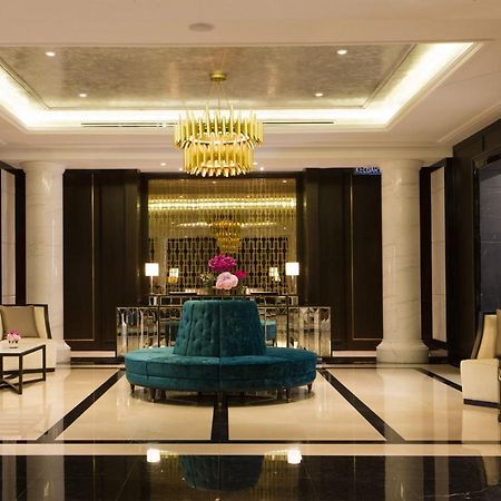 Hotel The Ritz-Carlton, Kuala Lumpur Zewnętrze zdjęcie The lobby of the hotel