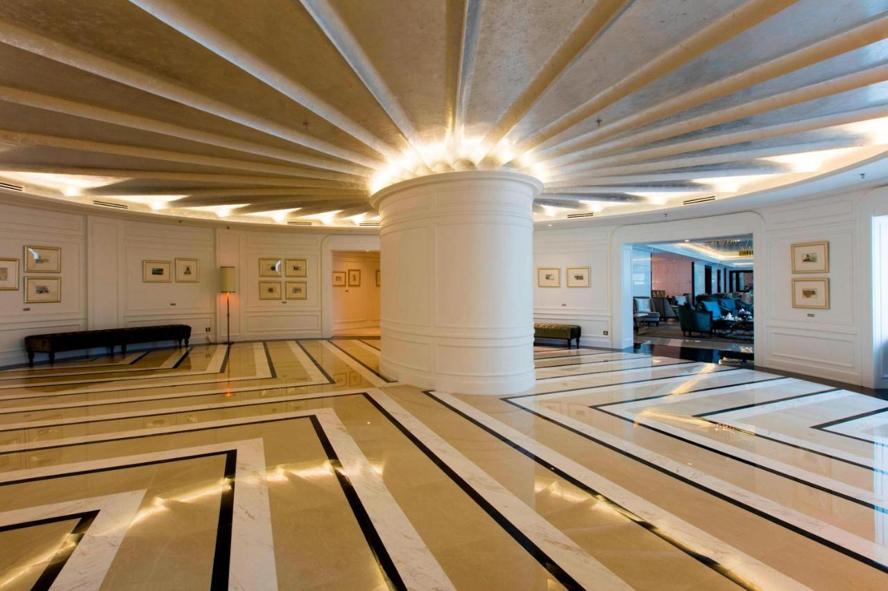 Hotel The Ritz-Carlton, Kuala Lumpur Zewnętrze zdjęcie Lobby
